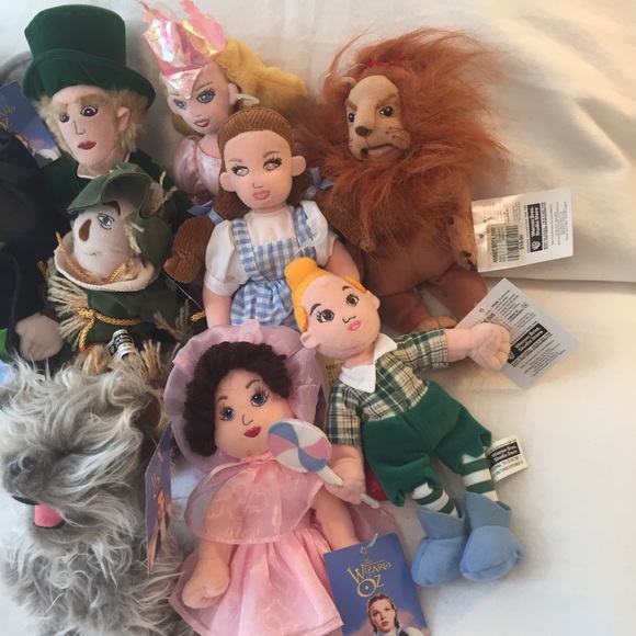 Warner Brothers Wizard of Oz Character Dolls - Picture 8 of 12